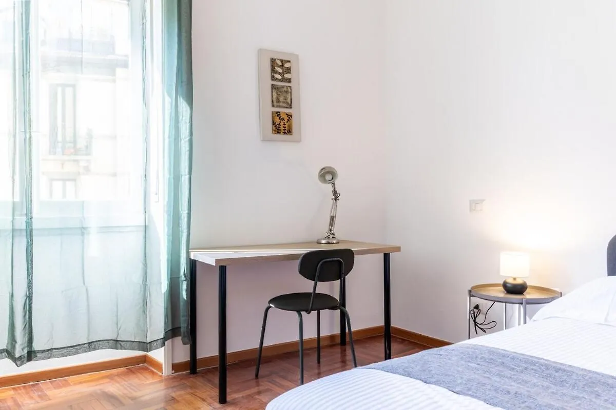 Duomo-Navigli - Two Bedrooms & Terrace With Wi-Fi Μιλάνο 0*,  Ιταλία